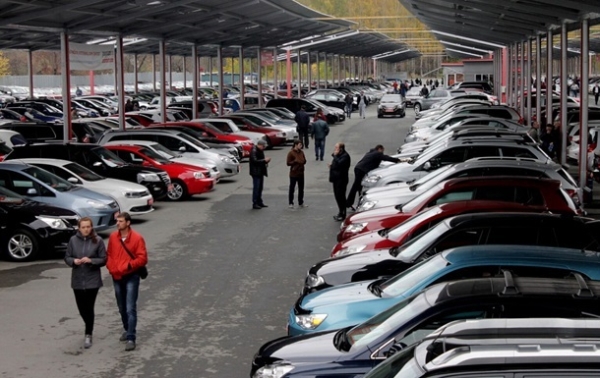 У Росії рекордно подорожчали автомобілі