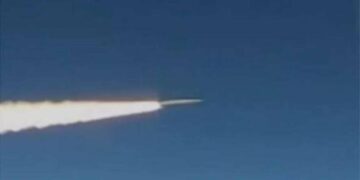 Знову МіГ-31К в повітрі: зафіксовано пуск “Кинджалів”