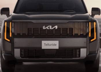 Найпрактичніший кросовер Kia показали на нових фото