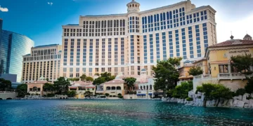 Fee-девелопмент