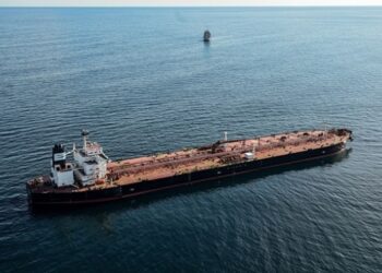 Австралійські компанії імпортували мільйони тонн нафтопродуктів РФ – ЗМІ