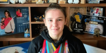 “Пишаємось та бажаємо нових перемог”: юна тернополянка Каріна Вовк здобула перемогу на Кубку України з боксу (ФОТО)