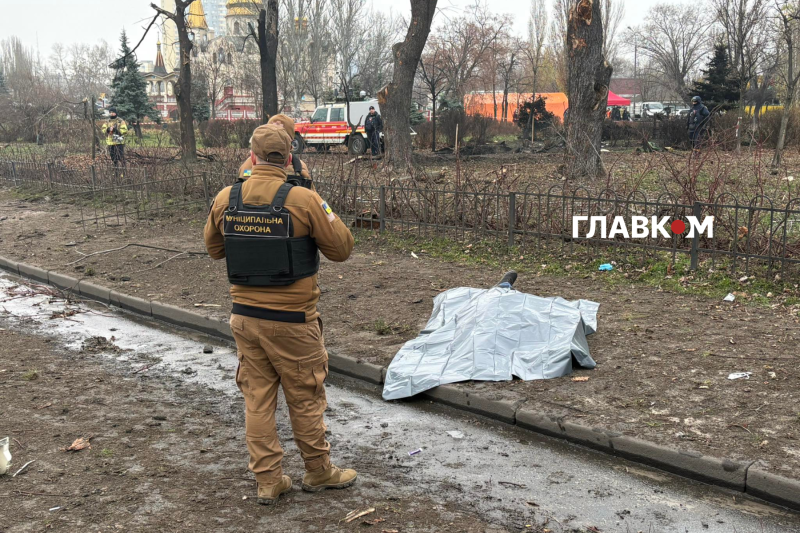 Удар по Києву: постраждало 16 людей, є загиблі (фоторепортаж)