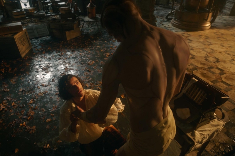 Гільєрмо дель Торо створив «Франкенштейна» епохи ШІ: готика, кров і сатира на техногеніїв