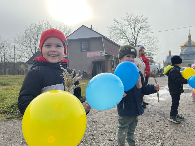 Додому – через біль і неволю: на Тернопільщину з російського полону повернувся молодий морпіх Анатолій Дворський (ФОТО, ВІДЕО)