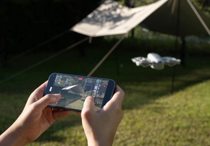 DJI представила новий компактний дрон для селфі Neo 2