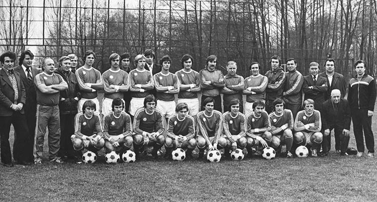 45 років «Дніпро» удруге в історії здобув путівку у вищу лігу СРСР