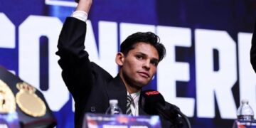 Де Ла Хойя каже за те, що Гарсія не вийде битися з Полом: Справа нарізна