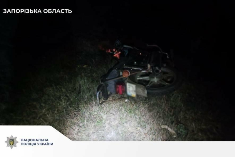 У Запорізькому районі у ДТП постраждав 17-річний мотоцикліст: хлопець у реанімації