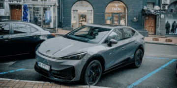 Названо найпопулярніші авто в Україні: це кросовери та електромобілі (ФОТО)