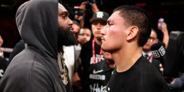 Енніс просить Ортіса не тягти розмову про бій і перейти до його організації