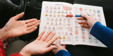 В Україні перестали видавати документи про закінчення автошкіл — що пропонують натомість