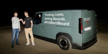 Майже 700 км без підзарядки: електричний Kia PV5 встановив світовий рекорд