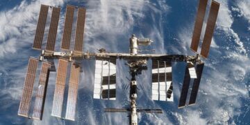 Потужний спалах на Сонці: NASA врятувало на МКС російських астронавтів