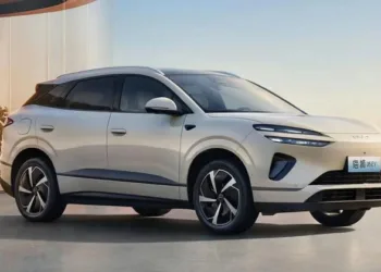 BYD Sealion 06 подолав позначку у 100 тис. вироблених автомобілів за 100 днів