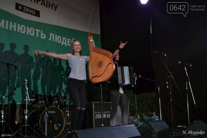 Не зникати: жіночий рух Луганщини набуває сили та зберігає ідентичність