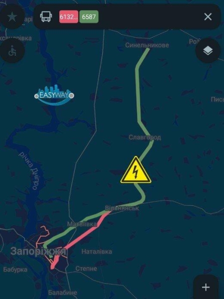 Через відсутність напруги в мережі на ділянці Синельникове-Запоріжжя із затримкою курсують приміські поїзди