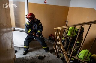 У Шевченківському районі Києва в квартирі вибухнула зарядна станція (фото)