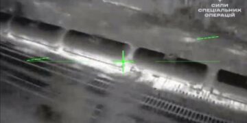 На окупованій Луганщині Сили спеціальних операцій уразили дронами FP-2 склад та залізничні цистерни, – ВІДЕО