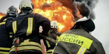 У промзоні Кстова спалахнули підприємства «Лукойл» і «СІБУР»