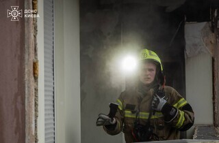 У Шевченківському районі Києва в квартирі вибухнула зарядна станція (фото)