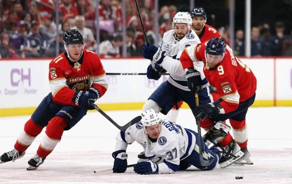 НХЛ: Флорида програла Тампі, Нью-Джерсі переміг Вашингтон НХЛ: Флорида програла Тампі, Нью-Джерсі переміг Вашингтон