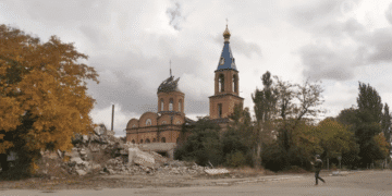 Без газу, світла та води: близько 700 мешканців прифронтового Оріхова залишаються у місті — репортаж