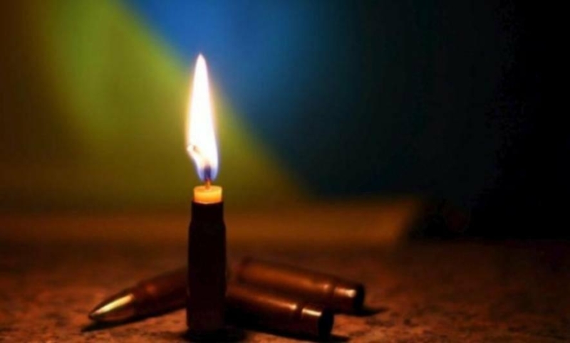 Франківськ лише тепер прощається із воїном, який загинув понад рік тому