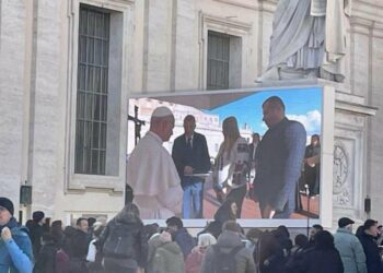 Зустріч із Папою Левом XIV: українська делегація розповіла про злочини рф та запросила Понтифіка відвідати країну