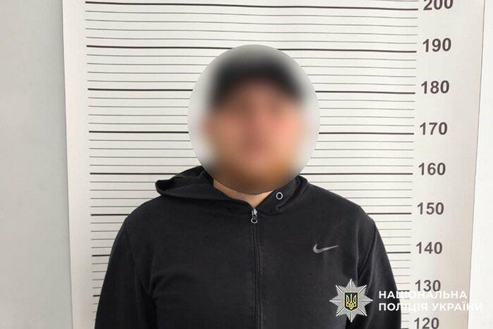 Під виглядом військового хмельничанин ошукав жінку на понад 670 тисяч гривень