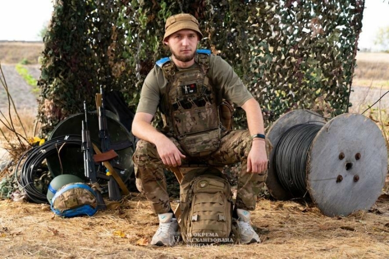 "Другий день народження на війні": як військовий “Лакі” вижив під шквальним обстрілом, - ФОТО