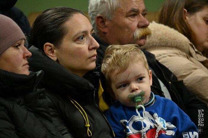 Відкритий діалог: у Хмельницькому поговорили з родинами гвардійців, які вважаються зниклими безвісти