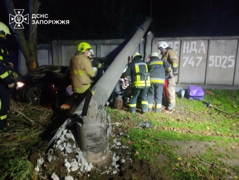 У Запоріжжі в ДТП загинули двоє людей, ще двох госпіталізували