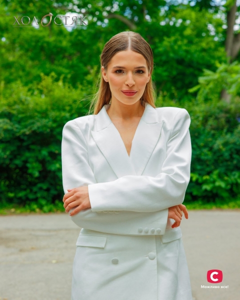 Хмельничанки продовжують боротьбу за серце Тараса Цимбалюка у проєкті "Холостяк"