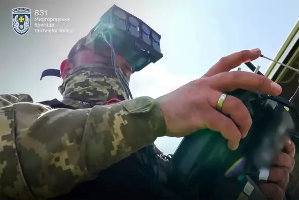 «Фінік» у небі: оператор БПЛА збив 10 ворожих цілей, втіливши дитячу мрію про авіацію