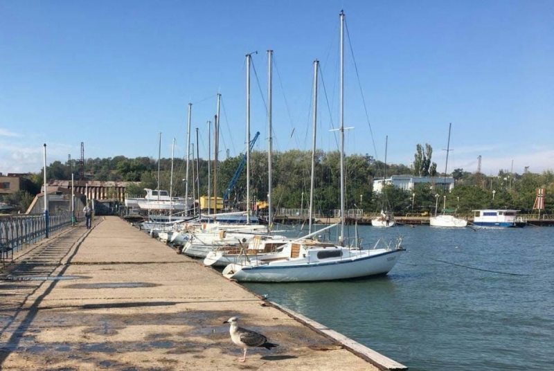 Один з найактивніших яхт-клубів на Азовському морі приречений окупантами на знищення