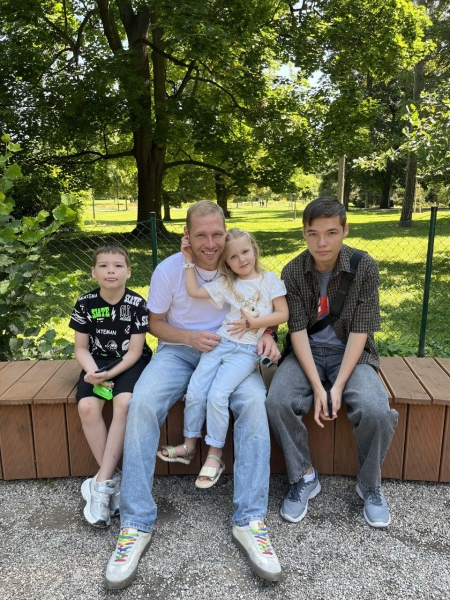 Пацифіст на війні та в полоні: Як Сергій Миронічев вижив у Маріуполі та Бійську