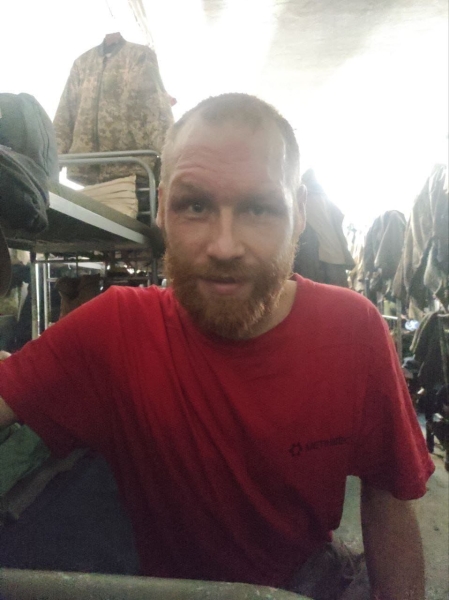 Пацифіст на війні та в полоні: Як Сергій Миронічев вижив у Маріуполі та Бійську