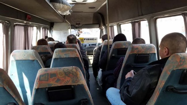 Підняли ціну проїзду на Рівненщині, щоб не зупинилися маршрутки