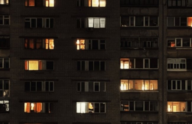 Пояснили, чому деяким будинкам у Рівному &laquo;світло&raquo; ніколи не вимикають
