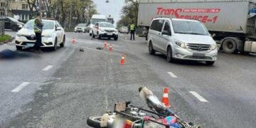 Смертельне ДТП: у центрі Миколаєва загинув мопедист, – ФОТО