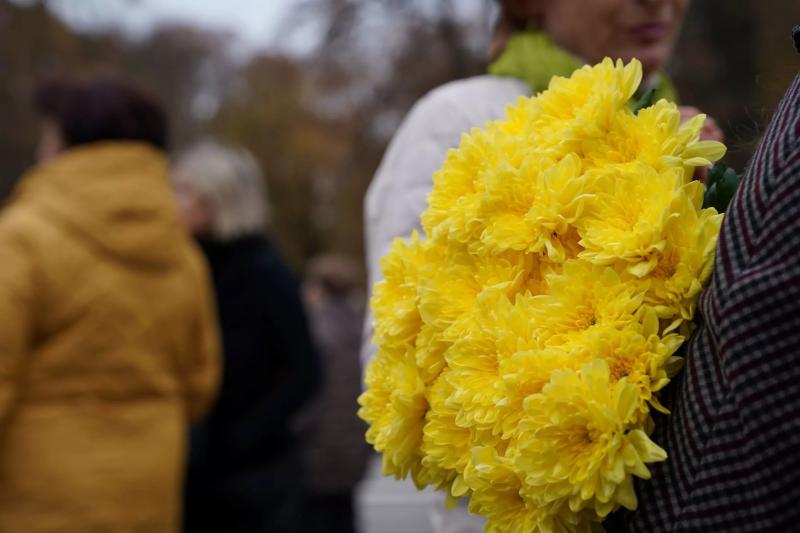 “Стріткод”: у Полтаві відкрили інформаційну табличку Євгенію Браху “Малі”