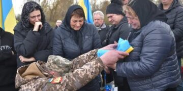 У Гощі поховали відважного бійця, який неодноразово рятував побратимів з гарячих точок (ФОТО)