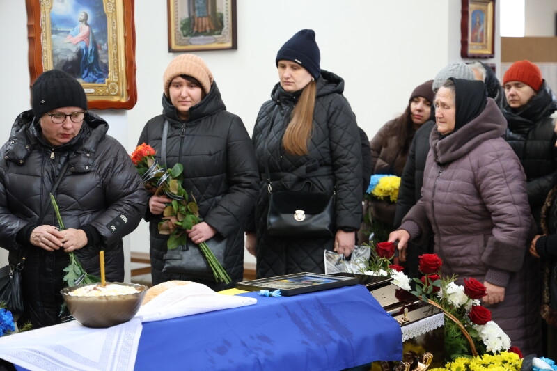 У Луцьку Провели в останню дорогу загиблого Віктора Чижа