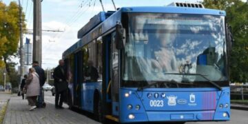 У Миколаєві через погодинні відключення можливі затримки електротранспорту