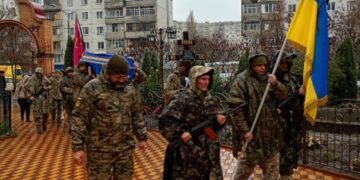 У Сумах попрощалися із захисником Русланом Буряченком