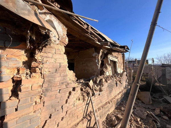 Від ворожих ударів постраждали два райони Дніпропетровщини: є загиблий та постраждалі