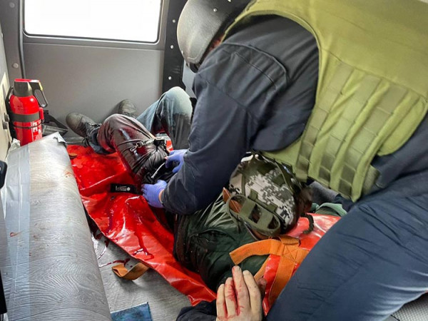 Від ворожих ударів постраждали два райони Дніпропетровщини: є загиблий та постраждалі