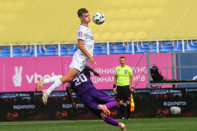 ВІДЕО. Чи був фол? Суддя скасував пенальті на користь Динамо