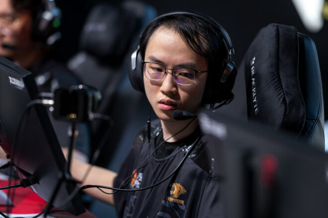 ВІДЕО. Китайський гравець не стримав сліз після вильоту з мейджору